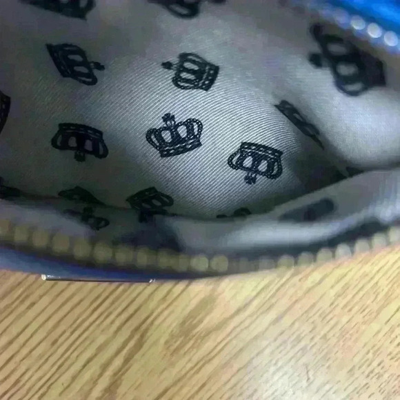 Juicy Couture Blue Shoulder Bag - Picture 10 of 10